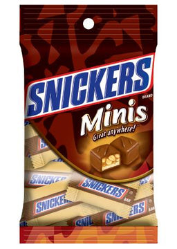 SNICKERS MINI PEG BAG (4.4OZ) Chocolate Convenience and Grocery Wholesale Distributor in Montreal Quebec