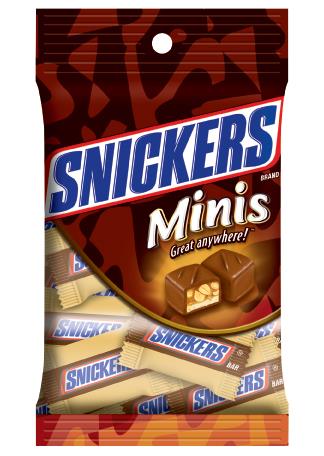 SNICKERS MINI PEG BAG (4.4OZ) Chocolate Convenience and Grocery Wholesale Distributor in Montreal Quebec